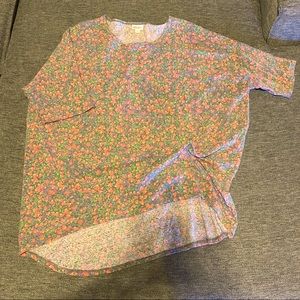 LuLaRoe Irma tunic